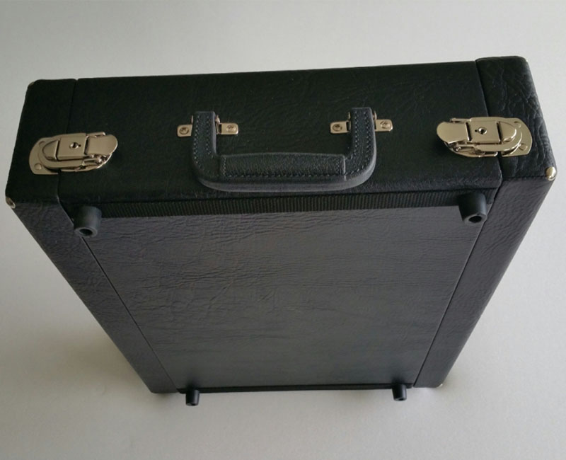 Kariso-Etuis Kariso-Etuis